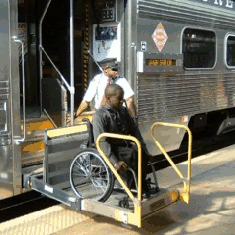 MIRAGE Wheelchair Lift